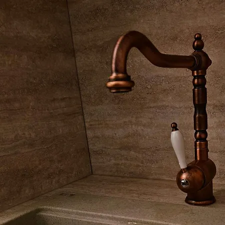 Lingulas - Cosy On Sancova Street, With Free Parking * Bratysława